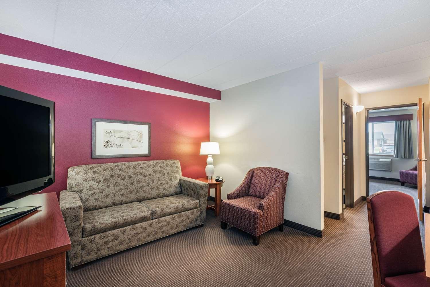 Surestay Plus Hotel By Best Western Litchfield Exterior photo