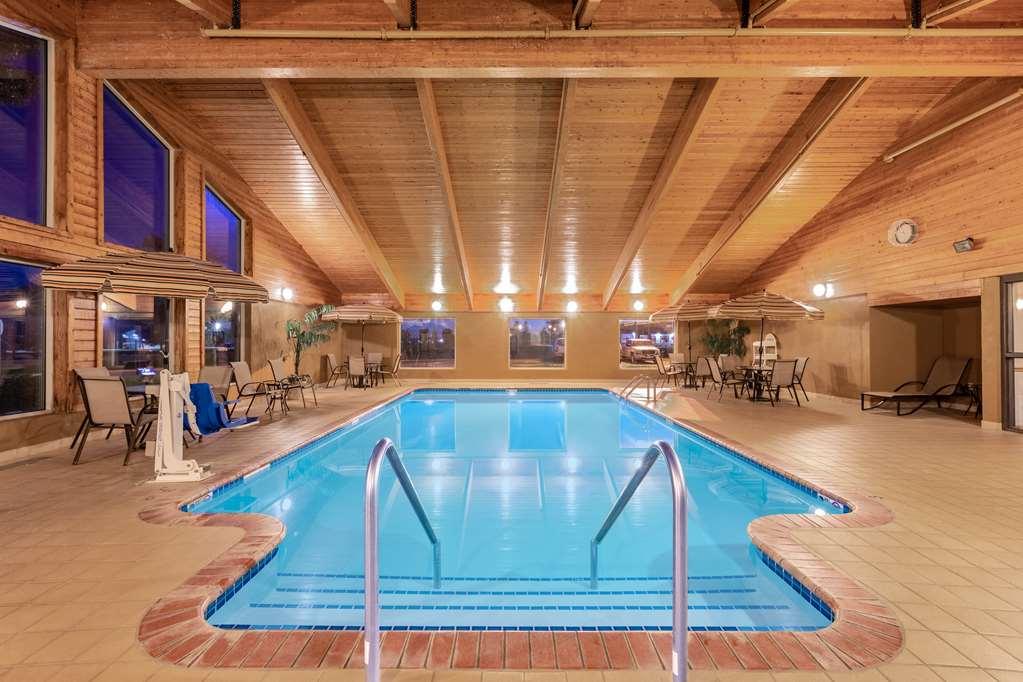 Surestay Plus Hotel By Best Western Litchfield Facilities photo